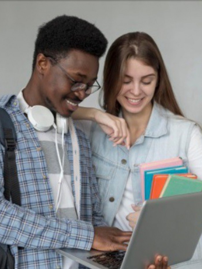 Empresas e recrutadoras est&atilde;o com vagas de est&aacute;gio para estudantes