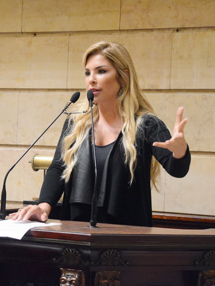 A ex-vereadora Veronica Costa &eacute; considerada foragida da Justi&ccedil;a