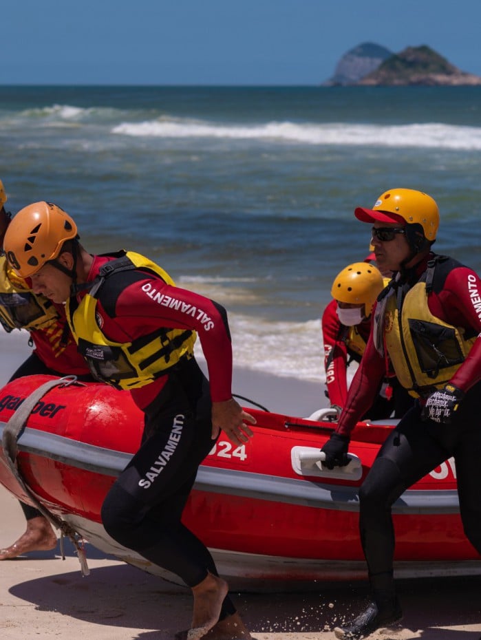 A 'Opera&ccedil;&atilde;o Ver&atilde;o 2020/2021' contar&aacute; com 1.200 militares nas praias do Estado do Rio