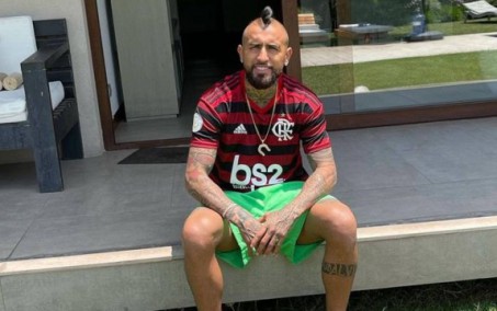 Vidal empolga a Nação