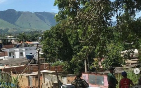 Guarda Ambiental interdita lixão clandestino em Nova Iguaçu