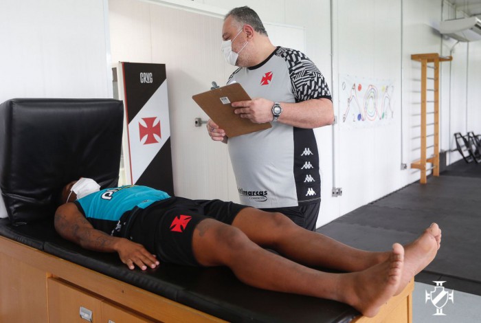 Jogadores do Vasco passaram por avaliações no primeiro dia de pré-temporada