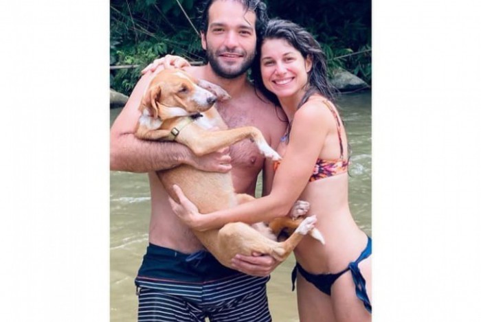 Humberto Carrão se declara para Chandelly Braz