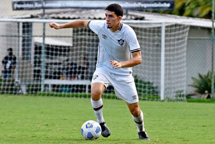 Zagueiro Davi garantiu a vitória do Fluminense na estreia da Copa São Paulo de Futebol Júnior de 2022