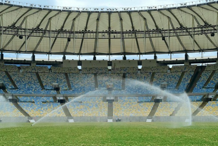 Gramado do Maraca está em reforma para ficar um espetáculo