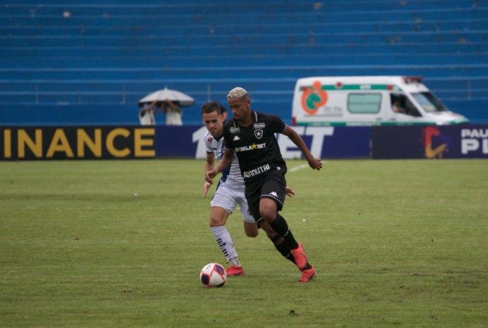 Botafogo irá enfrentar o Taubaté na terceira fase da Copinha 2022