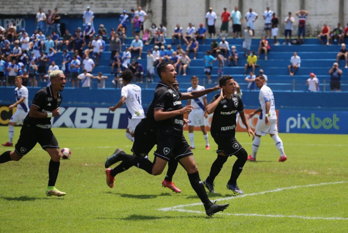 Botafogo aguarda seu adversário, que virá do confronto entre Resende e Corinthians