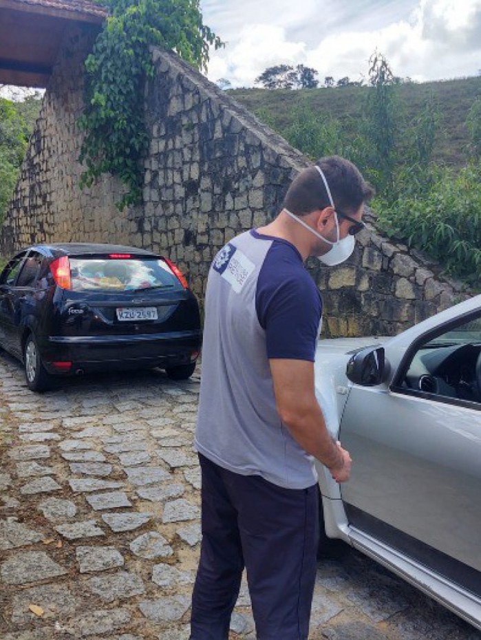 Serrinha do Alambari é uma região com rios, cachoeiras e belos exemplares da fauna e flora