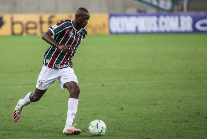 Luiz Henrique atuando pelo Fluminense