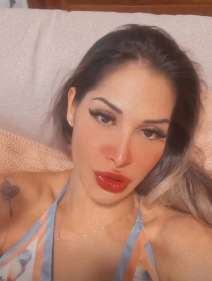 Maira Cardi entrega intimidade de Arthur Aguiar