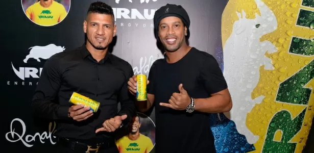 Fábio Ricardo e Ronaldinho Gaúcho, sócios da Vrauu Energy Drink