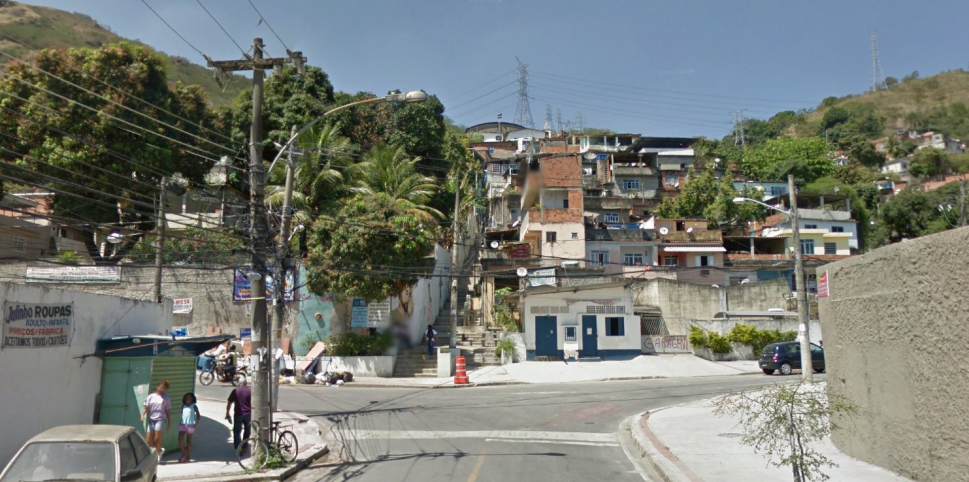 Comunidade fica h&Atilde;&iexcl; cerca de 1 km da Estrada C&Atilde;&cent;ndido Ben&Atilde;&shy;cio, por onde circula o BRT