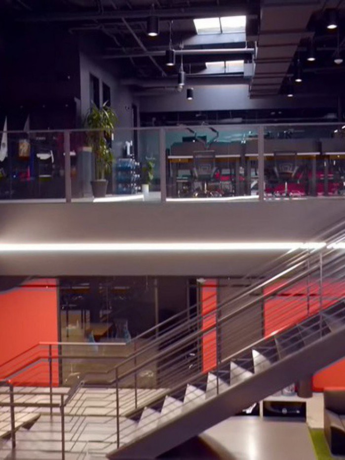 Vis&atilde;o do andar superior do CT da Team SoloMid