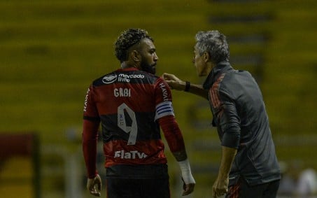 Gabigol elogia trabalho de Paulo Sousa no Flamengo: 'Faz tempo que não aprendia tanta coisa'