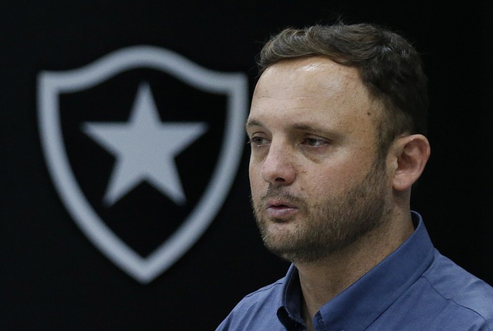 Diretor executivo de futebol - André Mazzuco