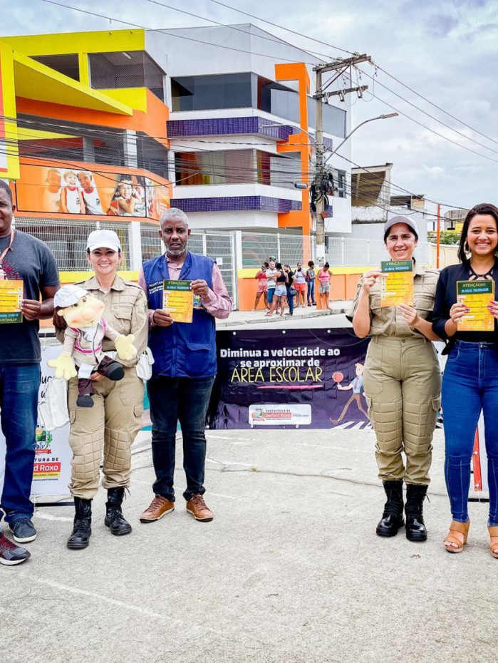 Equipe da Secretaria de Mobilidade Urbana atuando na Campanha Volta &agrave;s Aulas
