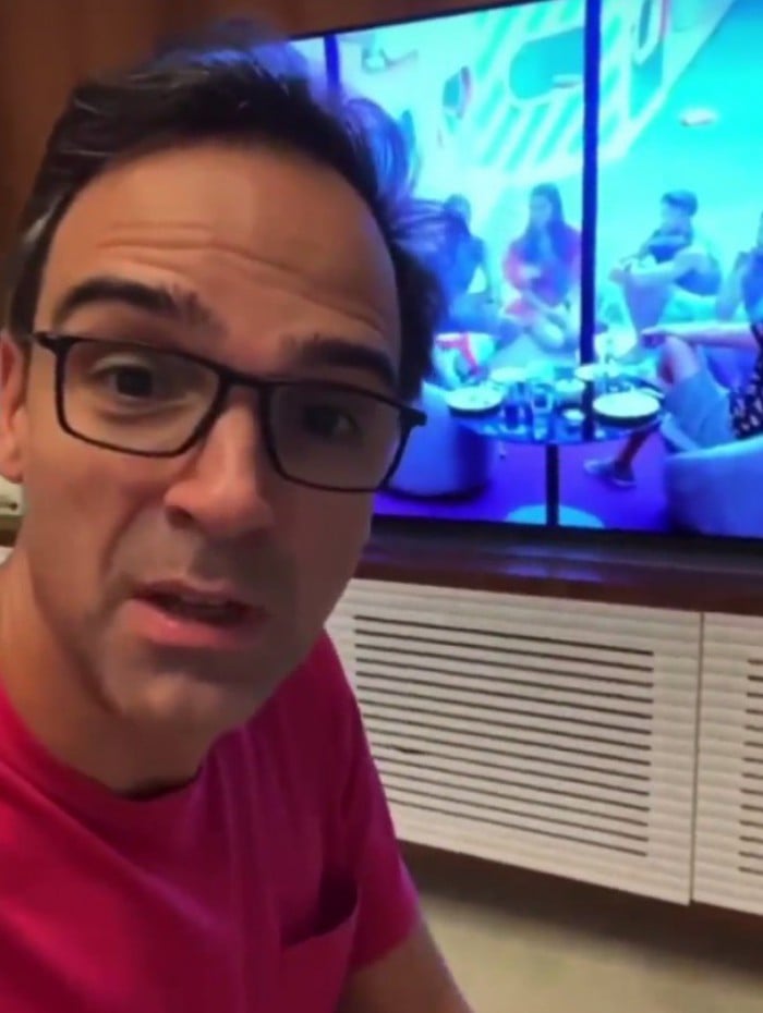 Tadeu Schmidt, apresentador do 'BBB 22'