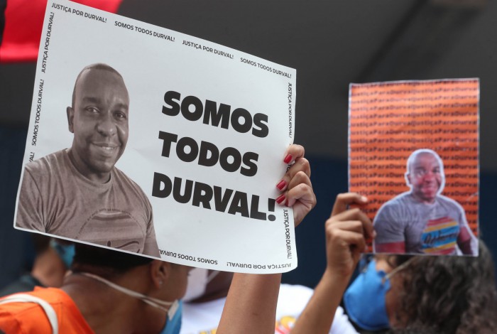 Durval Teófilo foi morto por Aurélio Alves Bezerra, quando chegava no condomínio onde ambos moravam