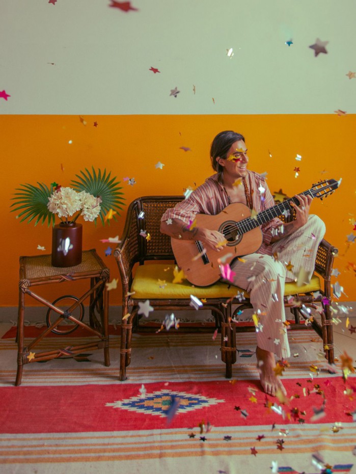 Ex-Restart Pe Lu lança 'Carnaval de Sofá'