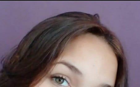 Família procura menina de 14 anos sumida ao sair da escola na Zona Norte