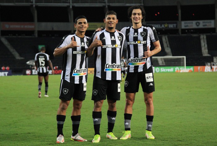 Botafogo x Resende Erison Matheus Nascimento Raí