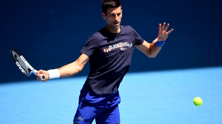 Djokovic é eliminado no ATP 500 de Dubai e vai deixar de ser número 1 do  mundo, tênis