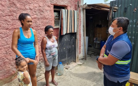 Moradores de Nova Iguaçu são beneficiados por tarifa social na conta d'água