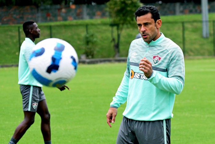 O veterano Fred comanda o ataque do Fluminense