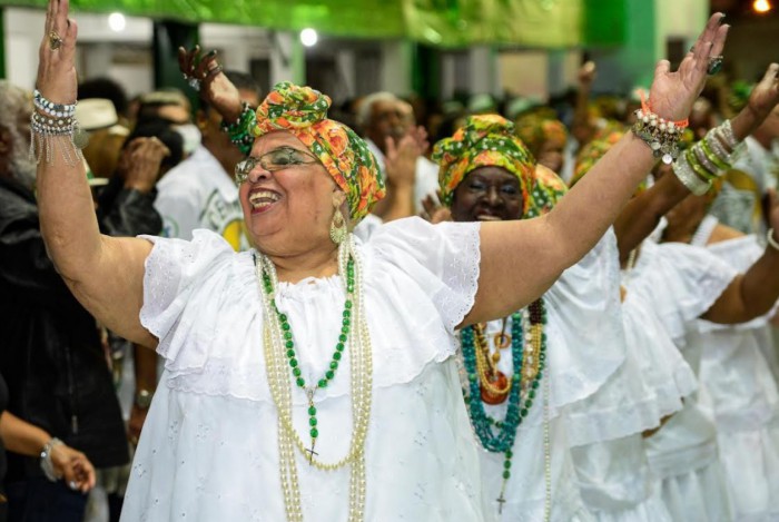 As tradicionais baianas da Verde e Branco tem presença garantida 