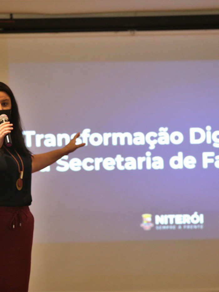 A secret&aacute;ria de Fazenda, Mar&iacute;lia Ortiz destacou que a assistente virtual se consolidou como mais um instrumento de acesso &agrave; institui&ccedil;&atilde;o.