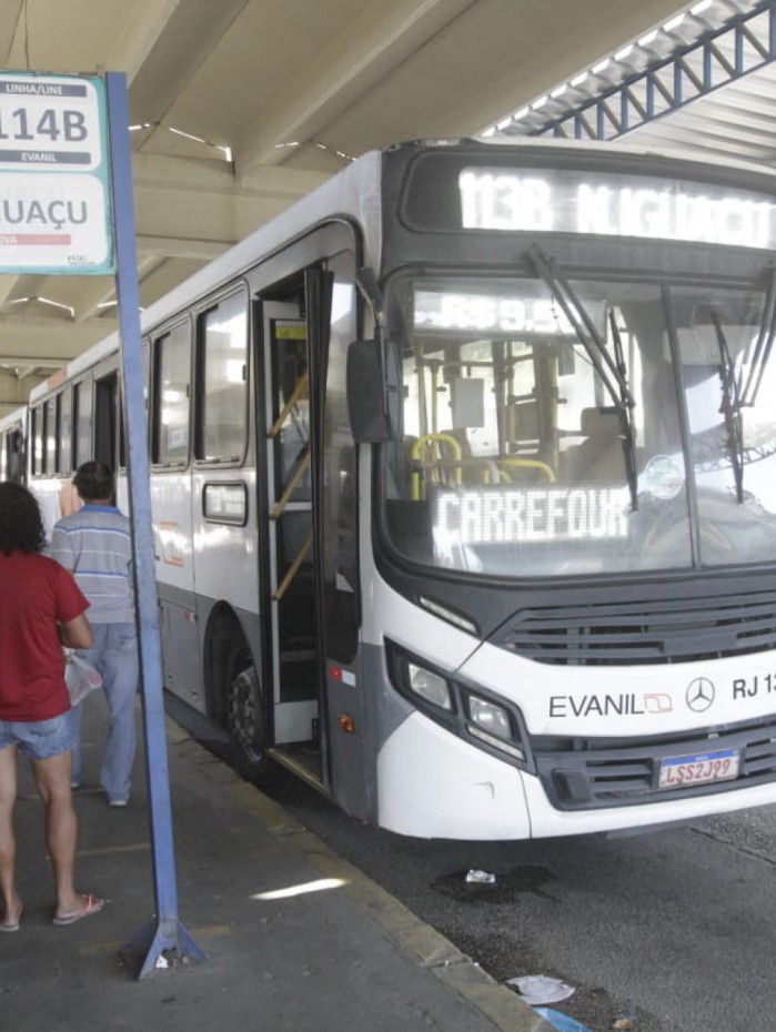 Rodovi&aacute;rios v&atilde;o discutir poss&iacute;vel paralisa&ccedil;&atilde;o dos &ocirc;nibus municipais na cidade do Rio