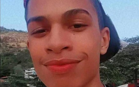 Família procura adolescente que sumiu após sair de bicicleta em Niterói 