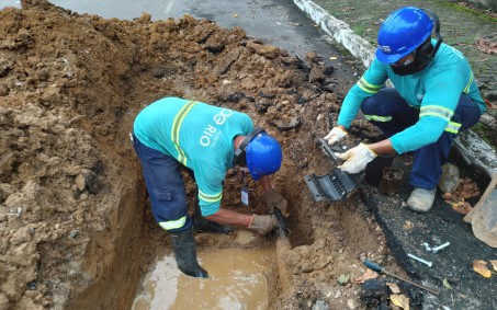 Melhoria no fornecimento de água contempla universitários e moradores de Nova Iguaçu