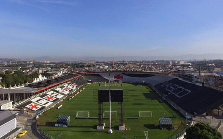 Vasco se compromete com melhorias operacionais para reabrir São Januário