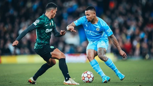 Manchester City e Sporting ficaram no zero a zero