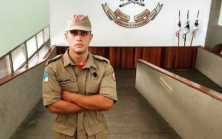 Parentes e colegas de farda dão adeus a cadete dos bombeiros que morreu após passar mal em treinamento