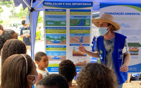 Cedae monta tenda ambiental em Nova Iguaçu em comemorações do Dia Mundial da Água