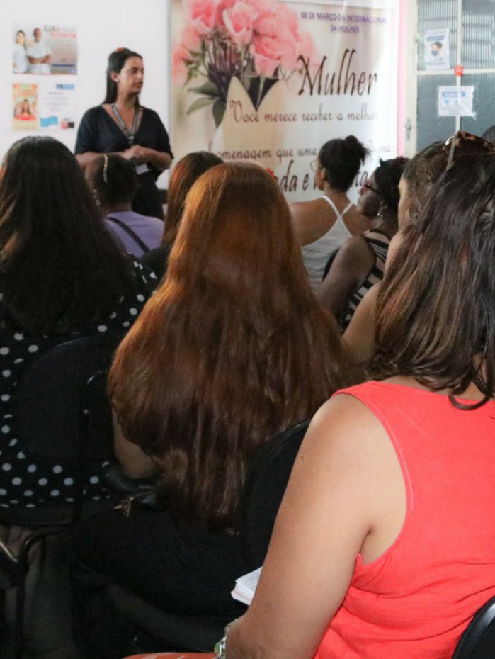 A institui&ccedil;&atilde;o integra uma rede nacional de apoio &agrave;s mulheres, s&atilde;o volunt&aacute;rias que auxiliam outras que s&atilde;o v&iacute;timas de viol&ecirc;ncia