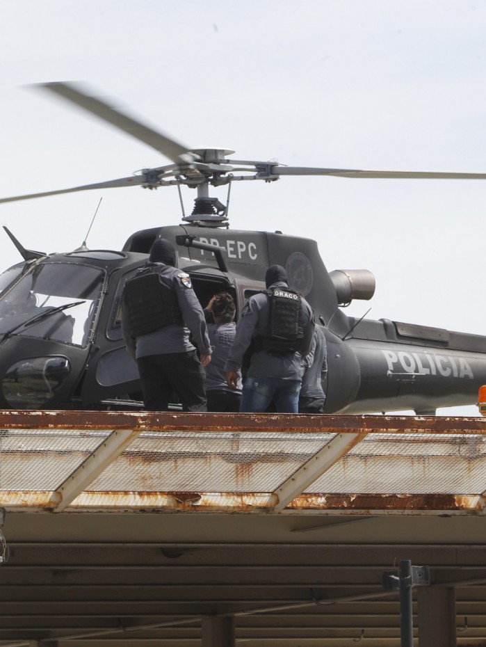 Rodrigo dos Santos, mais conhecido como Latrell, foi encaminhado &agrave; Cidade da Policia, no Jacar&eacute; de helic&oacute;ptero