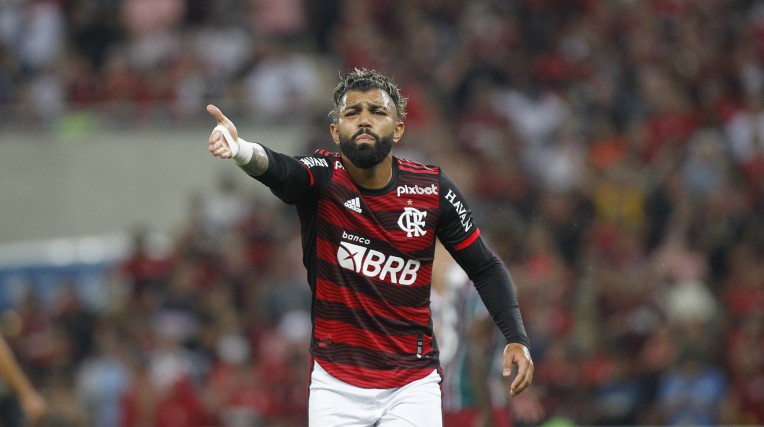 Chororô atualizado! Confira os memes da vitória do Flamengo sobre o  Botafogo