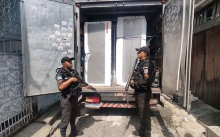 Policiais resgatam carga de eletrodomésticos roubada em Coelho Neto