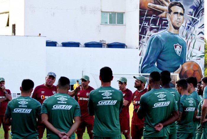 Abel Braga comanda treino do Fluminense