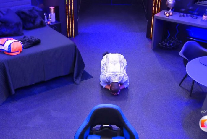 Arthur Aguiar chega no quarto secreto do 'BBB 22'