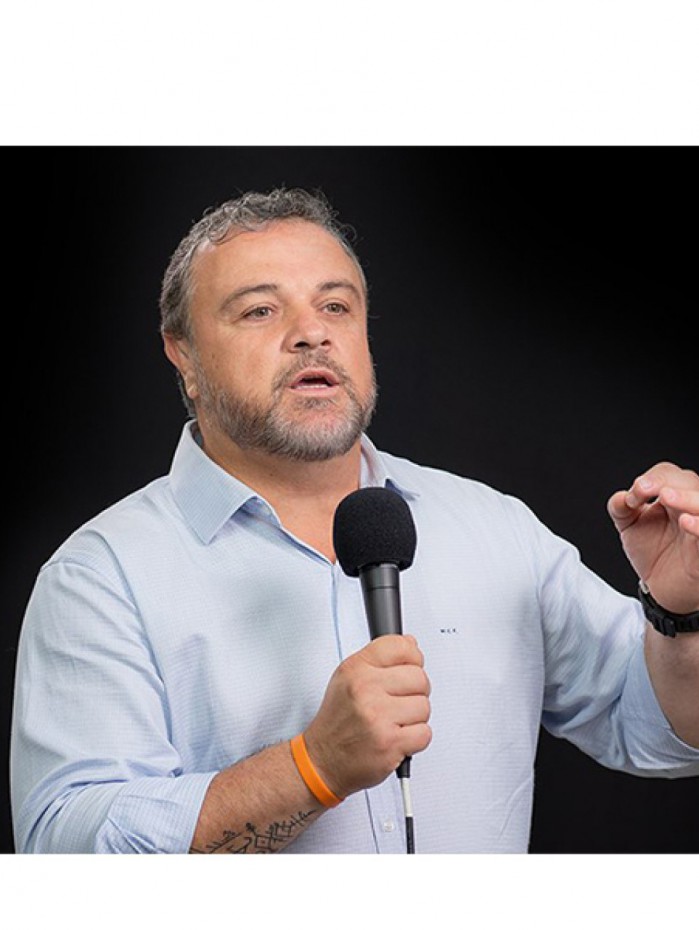 O advogado Marcelo Lesniczki Campos vai ministrar palestra sobre saneamento na OAB-Niter&oacute;i.