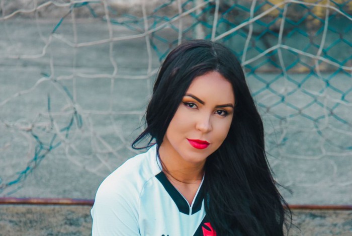 Jhuly Ketlyn (Insta @jhuketlyn) é uma deusa de parar o trânsito