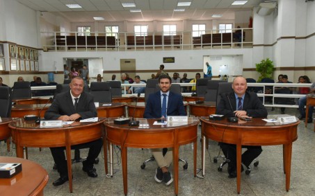 Câmara de Nova Iguaçu se reúne com representeastes da Aneel