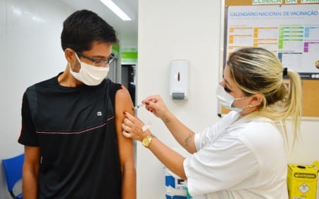 Resende realiza vacinação contra a Covid-19