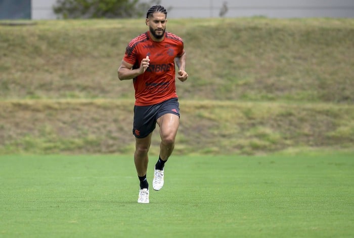 Pablo pode ser relacionado para o duelo contra o São Paulo