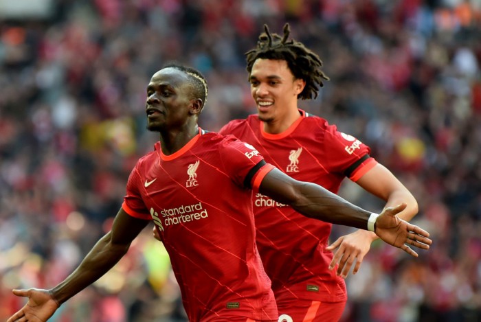 Sadio Man&eacute; marcou dois gols na vit&oacute;ria de 3 a 2 do Liverpool contra o rival Manchester City