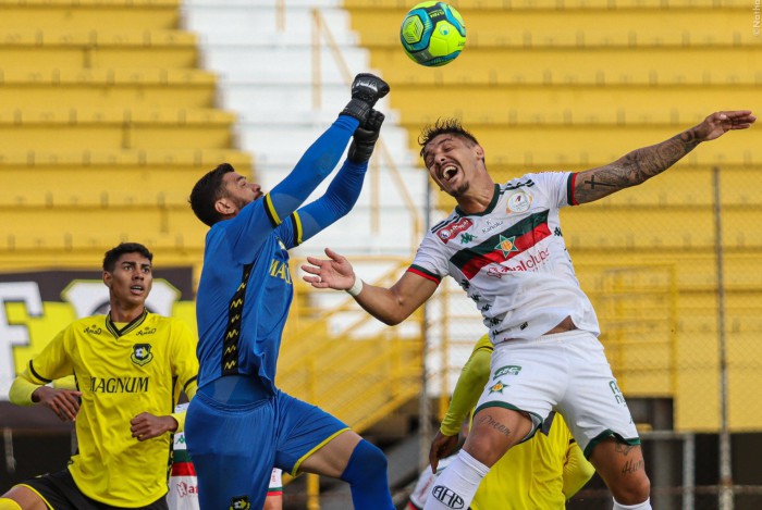 Na estreia do Brasileir&atilde;o S&eacute;rie D, a Portuguesa empatou com o S&atilde;o Bernardo em 0 a 0 